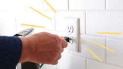 3 Kitchen Appliances You Need To Unplug After Every Use